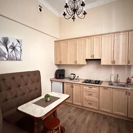 Apartamenty Kulisha 25 Львов Экстерьер фото
