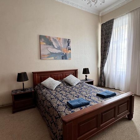 Apartamenty Kulisha 25 Львов Экстерьер фото